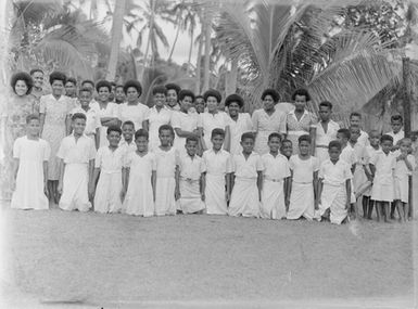 [Group of Pacific Island children]