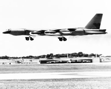 A US Air Force (USAF) B-52H Stratofortress aircraft on landing approach during Operation LINEBACKER