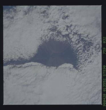 STS090-759-032 - STS-090 - Earth observations taken during STS-90 mission