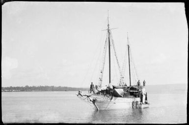 Plantation owner E.J. Wauchope's schooner Balangot, Ramu River, New Guinea, 1935, 1 / Sarah Chinnery
