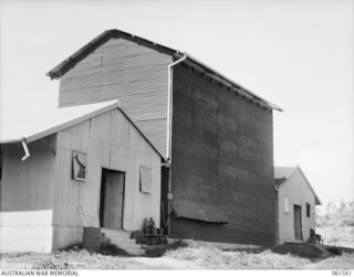 3 MILE, PORT MORESBY, NEW GUINEA. 1943-12-14. PARACHUTE DRYING SHED OF THE 1ST AUSTRALIAN PARACHUTE REFOLDING PLATOON, AUSTRALIAN ARMY ORDNANCE CORPS