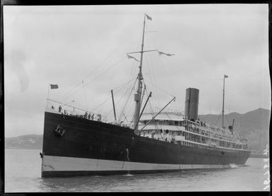 Ship 'Tahiti' in Wellington Harbour