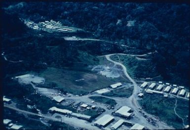 Early development of the (Panguna?) mine (11) : Bougainville Island, Papua New Guinea, March 1971 / Terence and Margaret Spencer