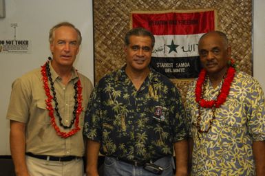 [Assignment: 48-DPA-SOI_K_Amer_Sam] Pacific Islands Tour: Visit of Secretary Dirk Kemmpthorne [and aides] to American Samoa, U.S. Territory [48-DPA-SOI_K_Amer_Sam__DI15415.JPG]