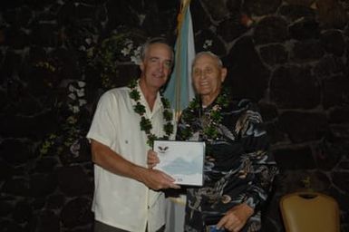 [Assignment: 48-DPA-09-28-08_SOI_K_NPS_Vol_AZ] President's Call to Service Award ceremony and reception for volunteers at the U.S.S. Arizona Memorial, Pearl Harbor, Honolulu, Hawaii, with Secretary Dirk Kempthorne [joining the National Park Service's Chief Historian for the Memorial, Daniel Martinez, among the dignitaries on hand] [48-DPA-09-28-09_SOI_K_NPS_Vol_AZ_IOD_4636.JPG]