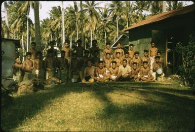 Fergusson Island spray team, before leaving Maparnoiwa : Fergusson Island, D'Entrecasteaux Islands, Papua New Guinea, 1959 / Terence and Margaret Spencer