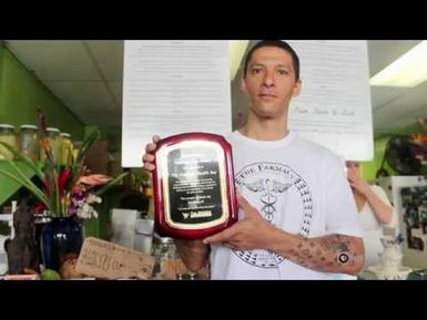 PBS Hawaii - HIKI NŌ Episode 705 | Maui Waena Intermediate School | Farmacy Health Bar