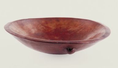 Wooden bilo (drinking bowl)