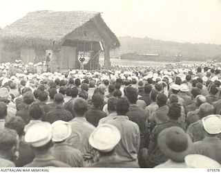 MILILAT, NEW GUINEA. 1944-08-31. PATTI THOMAS, A MEMBER OF THE BOB HOPE CONCERT PARTY DOING HER DANCE ACT DURING A SHOW GIVEN FOR ALLIED SERVICE PERSONNEL AT THE AMERICAN "SEEBEE" BASE