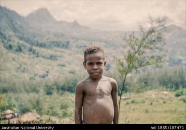 Goroka: Boy