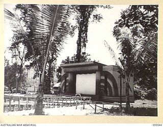 PALMALMAL, JACQUINOT BAY, NEW BRITAIN, 1945-08-27. THE PICTURE THEATRE AT HEADQUARTERS 11 DIVISION