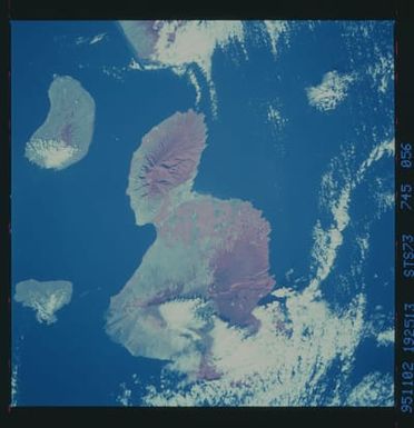 STS073-745-056 - STS-073 - Earth observations taken from shuttle orbiter Columbia