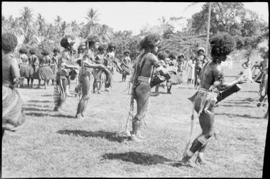 Motuan dancers, Port Moresby, Papua, ca. 1923, 2 / Sarah Chinnery