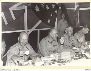 BOUGAINVILLE. 1945-09-22. MAJOR GENERAL W. BRIDGEFORD, GENERAL OFFICER COMMANDING 3 DIVISION, PRESIDING AT THE DINNER HE GAVE TO ALL UNIT COMMANDERS