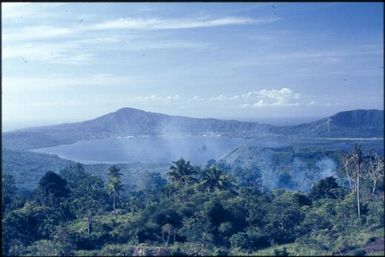 Blanche Bay (2) : Rabaul, New Britain, Papua New Guinea, 1971 / Terence and Margaret Spencer