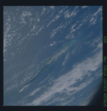 STS082-740-029 - STS-082 - Earth observations taken from shuttle orbiter Discovery during STS-82 mission