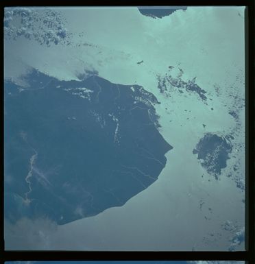 61A-467-006 - STS-61A - STS-61A ESA earth observations