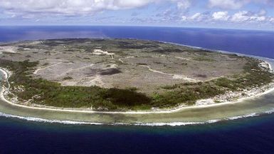 PM doesn't talk asylum seekers with Nauru at Pacific Forum