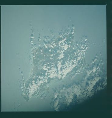 S07-03-086 - STS-007 - Earth observations taken during STS-7 mission