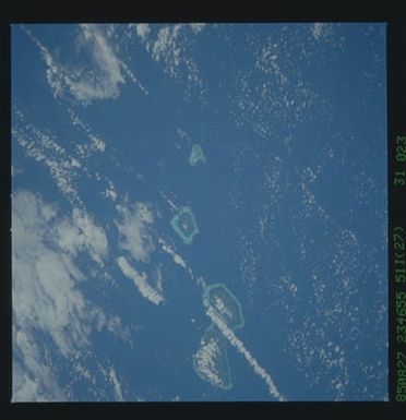 51I-31-023 - STS-51I - STS-51I earth observations