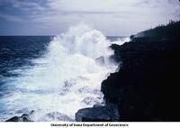 Shoreline with basalt flow 1
