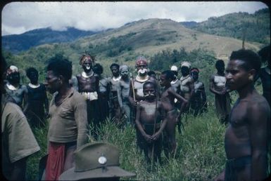 Kondiga men : Wahgi Valley, Papua New Guinea, 1954-1955 / Terence and Margaret Spencer