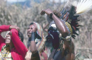 ["festival, huvudbonad, fotografi, photograph"]