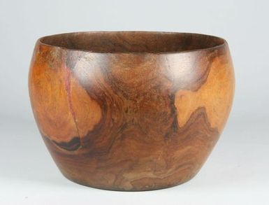 Umeke (bowl)