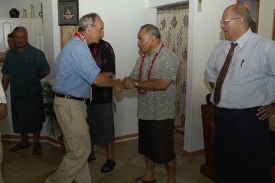 [Assignment: 48-DPA-SOI_K_Amer_Sam] Pacific Islands Tour: Visit of Secretary Dirk Kemmpthorne [and aides] to American Samoa, U.S. Territory [48-DPA-SOI_K_Amer_Sam__DI15697.JPG]