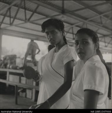 Women at market