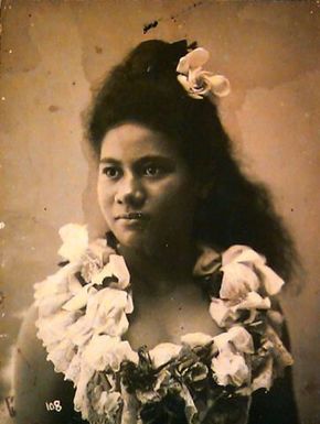 Unknown Samoan Woman