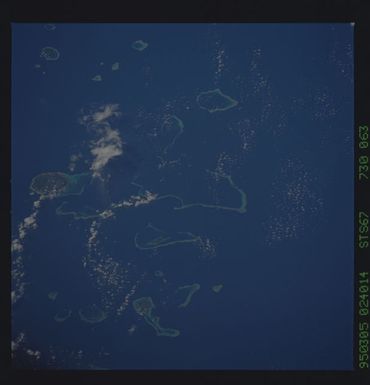 STS067-730-063 - STS-067 - Earth observations taken from shuttle orbiter Endeavour during STS-67 mission