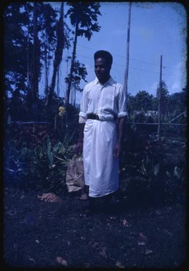Albert Maori Kiki at the hospital at Saiho, Papua New Guinea, 1951 / Albert Speer