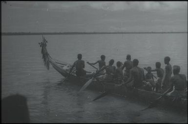 The maiden voyage (1) : Nissan Island, Papua New Guinea, 1960 / Terence and Margaret Spencer