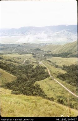 Markham Valley from Kassam