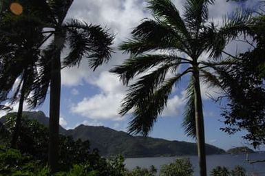 [Assignment: 48-DPA-SOI_K_Amer_Sam] Pacific Islands Tour: Visit of Secretary Dirk Kemmpthorne [and aides] to American Samoa, U.S. Territory [48-DPA-SOI_K_Amer_Sam__DI14960.JPG]