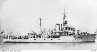 BATHURST CLASS MINESWEEPER/CORVETTE HMAS KATOOMBA. COMPLETED IN DECEMBER 1941 KATOOMBA SAW ACTION IN THE DARWIN AREA AND WAS HOLED IN A COLLISION WITH THE AMERICAN OILER PECOS IN JANUARY 1942. ..