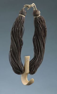 Lei-niho-palaoa (Necklet)