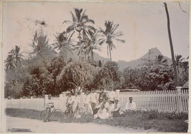 Group of people at the roadside. From the album: Cook Islands