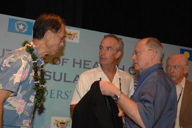 [Assignment: 48-DPA-09-30-08_SOI_K_Isl_Conf_Final] Final day of Insular Areas Health Summit [("The Future of Health Care in the Insular Areas: A Leaders Summit") at the Marriott Hotel in] Honolulu, Hawaii, where Interior Secretary Dirk Kempthorne [joined senior federal health officials and leaders of the U.S. territories and freely associated states to discuss strategies and initiatives for advancing health care in those communinties [48-DPA-09-30-08_SOI_K_Isl_Conf_Final_DOI_0890.JPG]