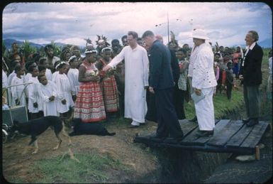 Cardinal Gilroy arrives, presentation of the bouquets : Minj Station, Wahgi Valley, Papua New Guinea, 1954 / Terence and Margaret Spencer