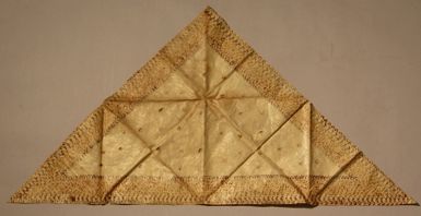 Tapa Kerchief