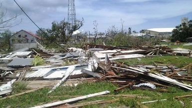 Holiday-makers in Tonga describe cyclone impact