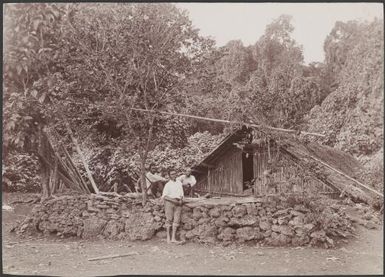 Five men outside a gamal in the village of Lotora, Maewo, New Hebrides, 1906 / J.W. Beattie
