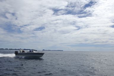 [Assignment: 48-DPA-SOI_K_Palau_6-7-9-07] Pacific Islands Tour: Visit of Secretary Dirk Kempthorne [and aides] to Palau Islands, Republic of Palau [48-DPA-SOI_K_Palau_6-7-9-07__DI12881.JPG]