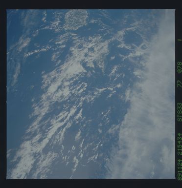 S33-77-078 - STS-033 - STS-33 earth observations