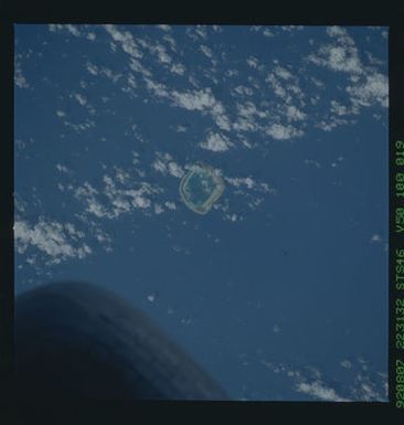 S46-100-019 - STS-046 - Earth observations from the shuttle orbiter Atlantis during STS-46