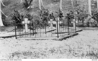 The graves of Able Seaman (AB) W G V Williams and Captain (Capt) B C A Pockley, Australian Army Medical Corps. Both died on the ship HMAT Berrima during the afternoon of 11 September 1914, after ..