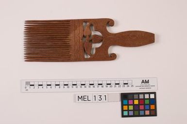 Comb