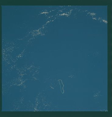 S06-39-152 - STS-006 - Earth observations taken during STS-6 mission